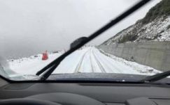 FRISSÍTVE - Havazott július közepén Romániában