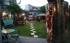 Meghalt a játszótéren egy hétéves kislány