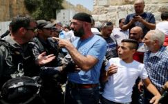 Több tucat palesztin sebesült meg Jeruzsálem óvárosánál