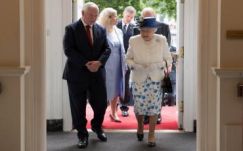 Kanada kormányzója megsértette a protokollt II. Erzsébet királynőnél