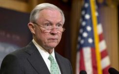 Kínos helyzetbe került az amerikai igazságügyi miniszter