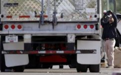 Kilencre nőtt a texasi halálkamion halálos áldozatainak száma