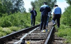 Levágta egy férfi fejét a vonat a csíkszenttamási állomáson