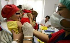 Súlyos bírságra számíthatnak a gyermekük beoltását elmulasztó szülők