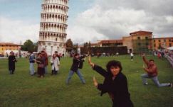 Minden második romániai eldicsekszik a neten a nyaralásával