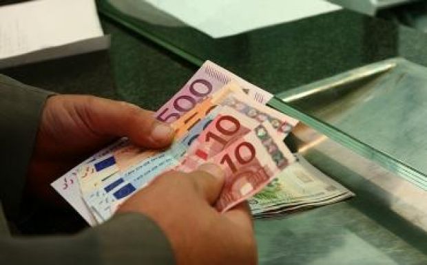 BNR: 14 ezerrel nőtt a banki hátralékot felhalmozó személyek száma