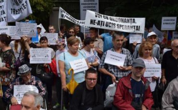 Először tüntettek a fogyatékkal élők Bukarestben