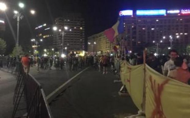 Tüntettek Bukarestben az igazságügyi törvények tervezett módosításai ellen