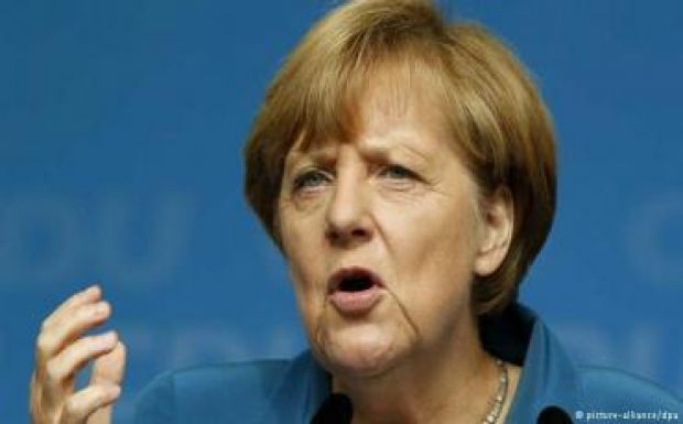 Merkel nem fogja a béke kedvéért befogni a száját