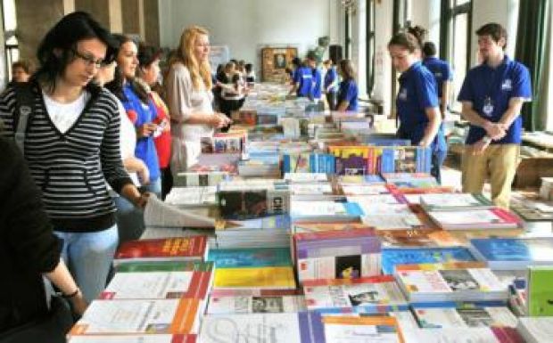 A kiadók szövetsége ellenzi a a tankönyvkiadás államosítását