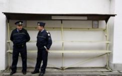 Munkakörülményeik miatt tiltakoznak a börtönőrök