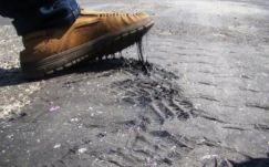 Forgalomkorlátozásokat vezettek be a kánikula sújtotta 15 megyében