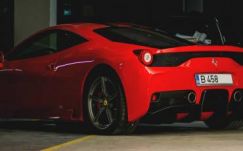 Több mint ötszáz luxusautóval bővült a romániai gépjárműpark