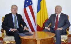 Egy-két éven belül eltörlik a román állampolgárok vízumkötelességét