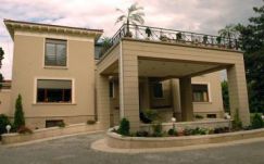 A volt államfőknek addig is jár állami lakás, amíg rezidenciájuk javítás alatt áll