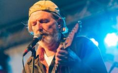 Kolozsvári Magyar Napok: jót szomorkodtunk a Balaton kultikus zenéire