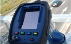 Lézeres radarpisztolyt avattak fel a Bihar megyei rendőrök