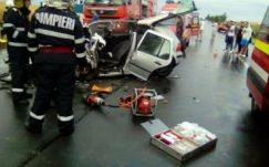 Hárman haltak meg ebben az autóbalesetben