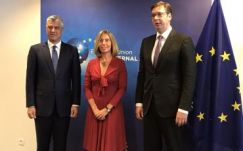 Csütörtökön újra tárgyalóasztalhoz ül a szerb és a koszovói államfő