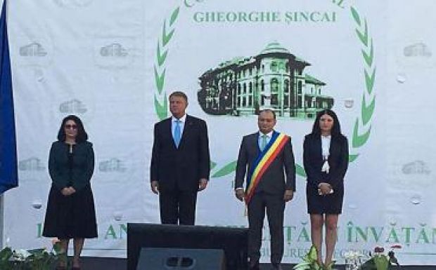 Johannis nekiment a kormánynak a tanévnyitón