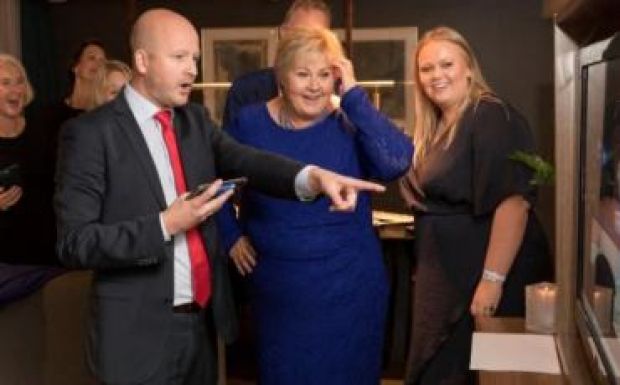 A konzervatívok nyerték a norvég parlamenti választást