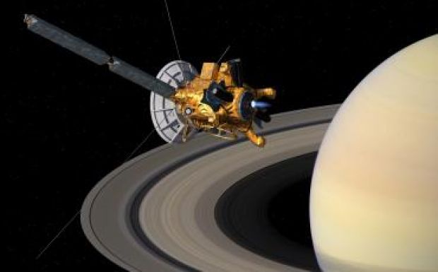 A végső „nagy ugrás” felé tart a Cassini űrszonda
