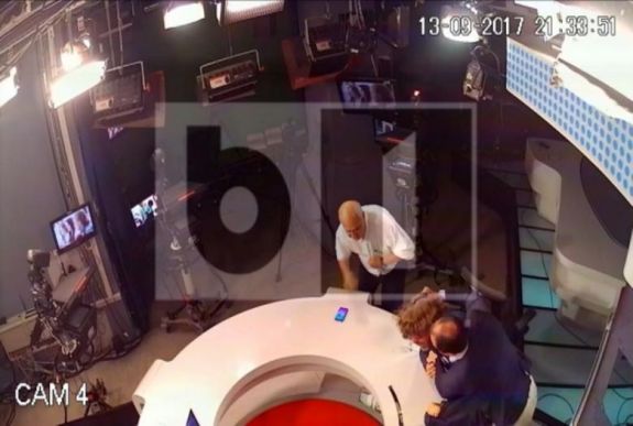 Így akarta az asztalba verni a szenátor fejét Ponta volt szóvivője