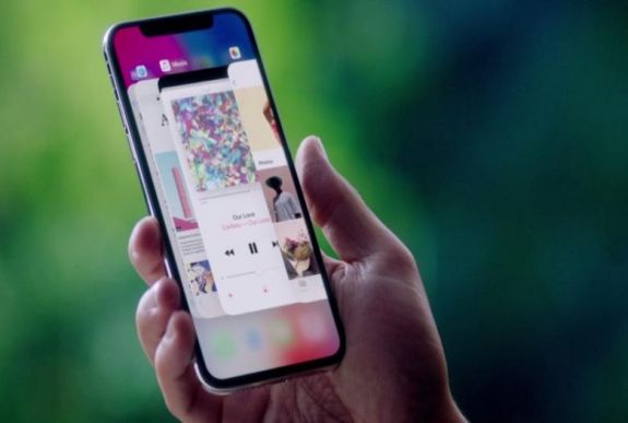 Kiszámolták: a bolti ár töredékébe kerül egy iPhone X összeállítása