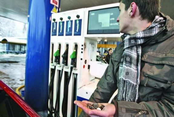 Az üzemanyag után befizetett jövedéki adó egy részének megtérítését kérik a fuvarozók