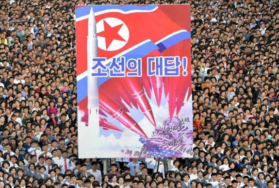 Kína nagy csapást mér Észak-Koreára