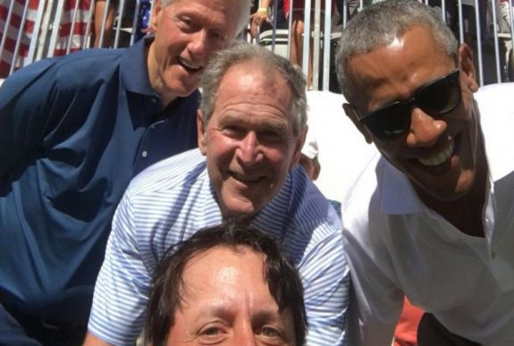 Nagyon menő szelfit készített egy amerikai golfbajnok