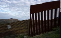 Négy vállalat készíti el a mexikói határfal prototípusát
