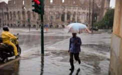 Száz nap szárazság után ismét esett az eső Rómában