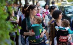 Munkaügyi miniszter: akár meg is szüntethettük volna a gyermekgondozási díjat