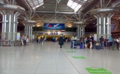 A lisszaboni reptéren rekedt 170 román állampolgár