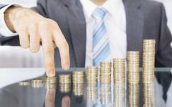 PNL: Romániában csak papíron dübörög a gazdaság