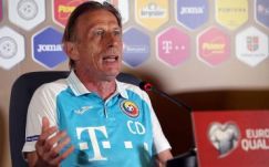 Szerződést bont a FRF Christoph Daum szövetségi kapitánnyal