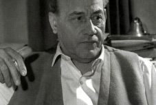 Egész napos rendezvénnyel ünnepli névadóját a Tamási Áron Színház