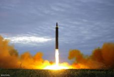 Észak-Korea elsüllyesztené Japánt és sötétségbe borítaná Amerikát