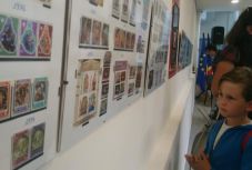 Vatikáni bélyeggyűjteményét mutatta be a csíkcsicsói kántor