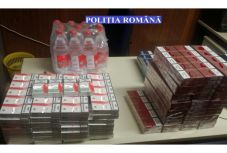 Alkohol és cigarettacsempész bűnbandánál tartottak házkutatást