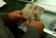 Jelentősen megdrágultak a lejalapú bankhitelek