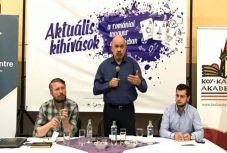 Markó Béla: jó oktatási törvényünk van, csak alkalmazni kellene