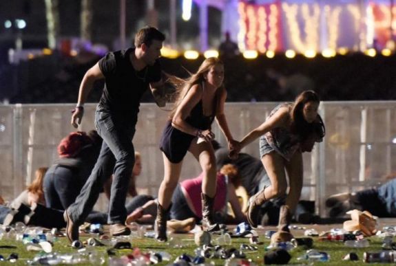 Hivatalos: romániai sérültje is van az USA története legvéresebb tömeglövöldözésének