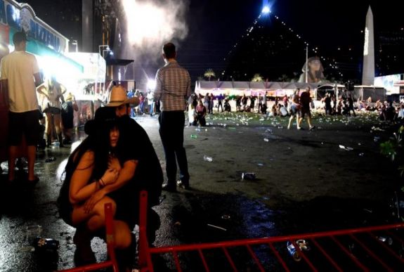 Olyant írt a CBS alelnöke a Las Vegas-i áldozatokról, hogy azonnal kirúgták
