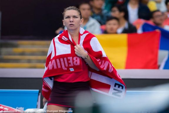 Halep nyert Pekingben, a nyolcaddöntőben a mumusával meccselhet