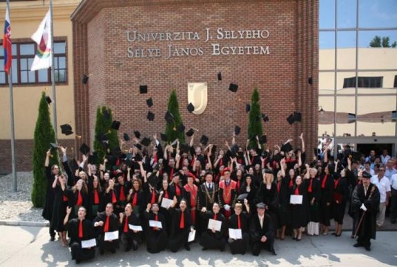 Egy hét magyarságpolitikai írásaiból (szeptember 27.-október 3.)