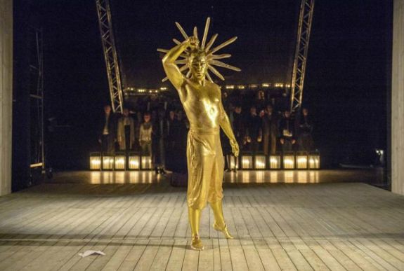 Négyezer kilométer vár a temesvári színház társulatára