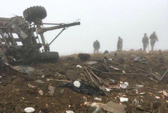 Katonai jármű mellett robbant pokolgép Délkelet-Törökországban