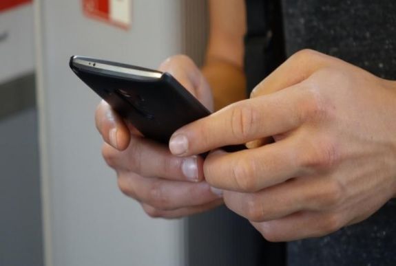 Valós időben a mobiltelefonra küld figyelmeztetést a RO-ALERT rendszer